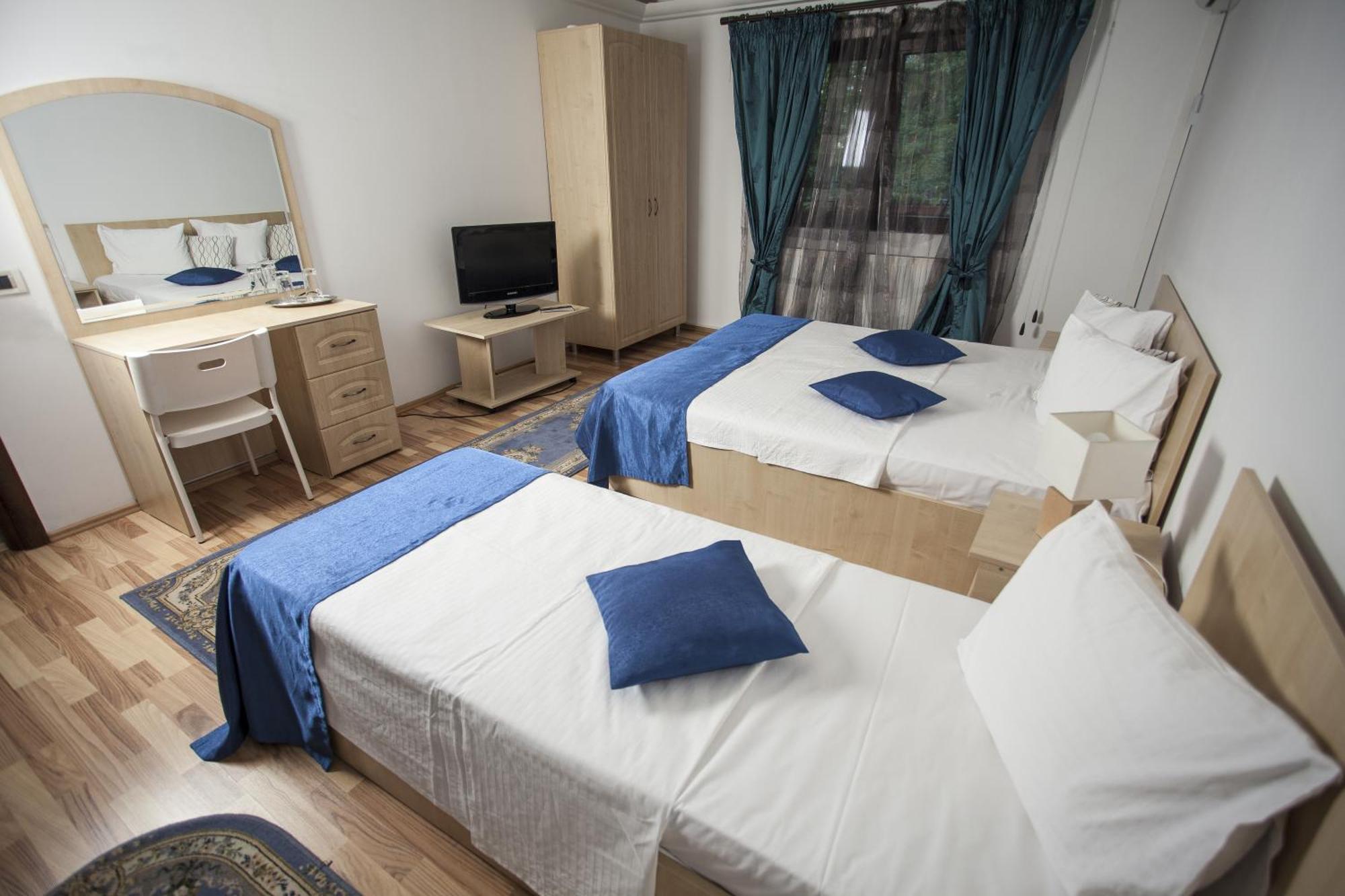 Bed and breakfast Garden And 3*
