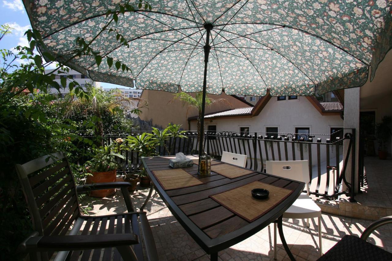 Couette-café Garden And